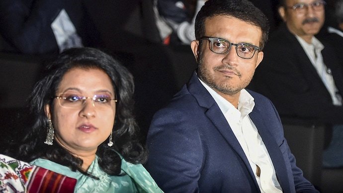 সৌরভ গঙ্গোপাধ্যায়কে হুমকির চিঠি, অভিযোগ দায়ের থানায়