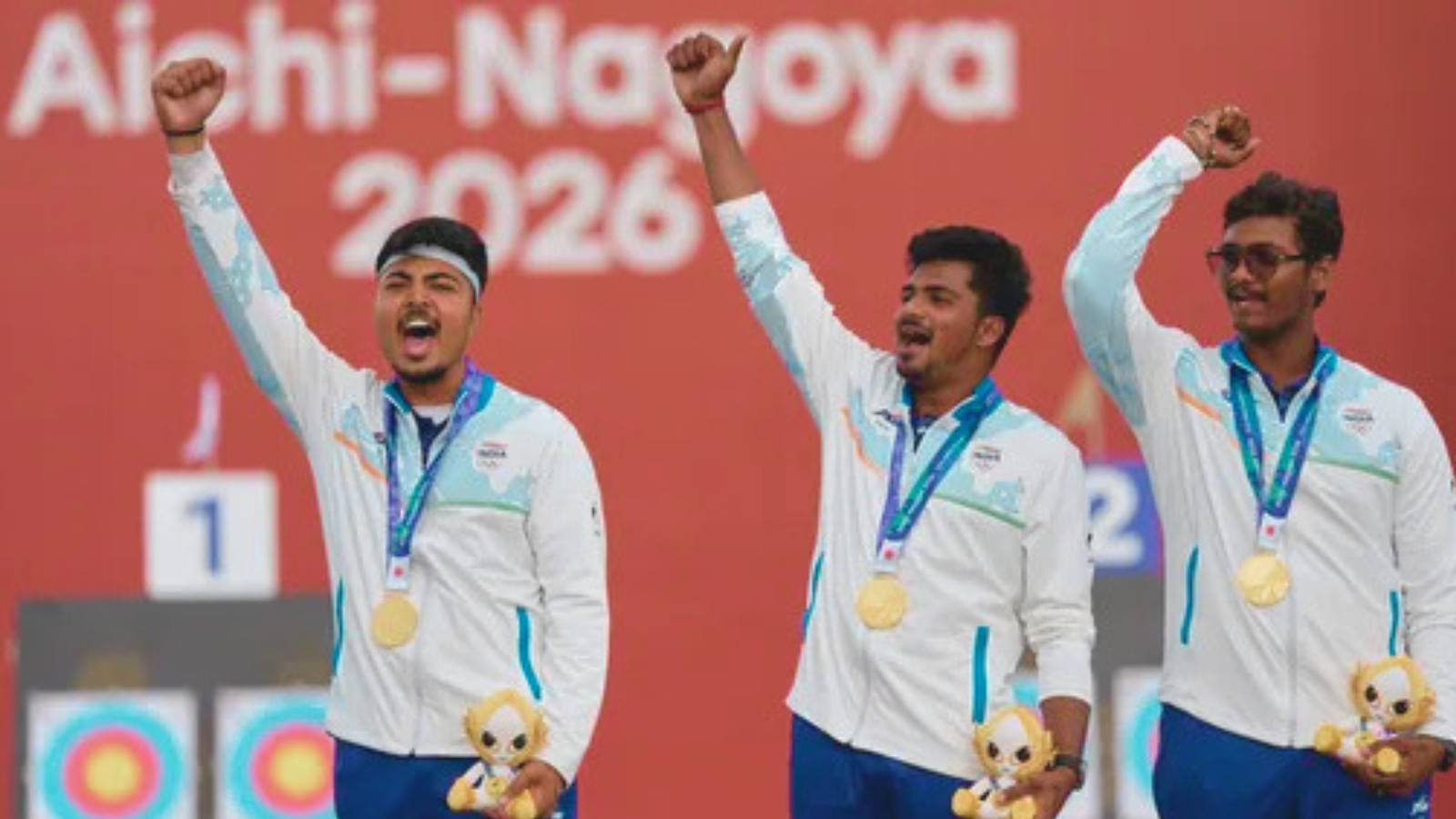 Asian Games 2026: একাদশতম দিনে তিনটি সোনা! পুরুষদের দলগত কম্পাউন্ডেও সেরা হয়ে নজির ভারতের