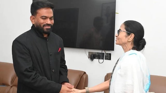 Mamata Banerjee: দিল্লিতে মমতার সঙ্গে দেখা করলেন দীপকে
