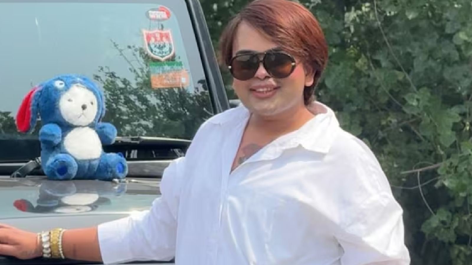 বাইকে এসে এলোপাথাড়ি গুলি, অমৃতসরে মৃত্যু জনপ্রিয় মেকআপ আর্টিস্ট ম্যাড সান্ধু