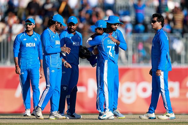 Indian Cricket Team: শেষ ওভারে বাজিমাত, পাকিস্তানকে হারিয়ে এশিয়াডে সোনা শ্রেয়সদের