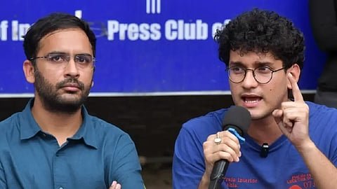 জেল মুক্তির ফের গ্রেফতার? সৌরভ-আশুতোষকে ডেকে পাঠাল দিল্লি পুলিশ