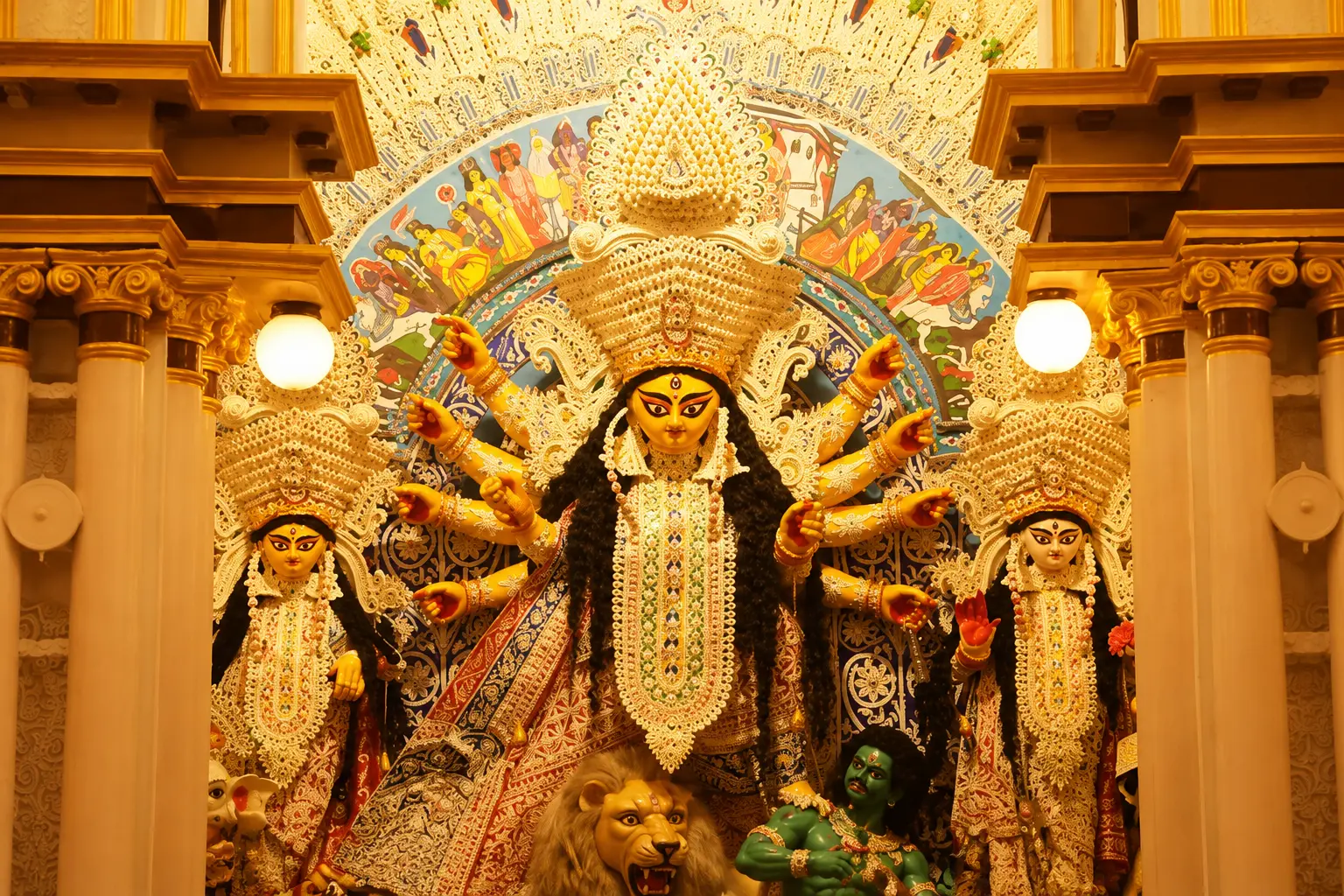 Durgapuja: একই বছরে দু'বার দুর্গাপুজো! কবে থাকবে স্কুল-কলেজে ছুটি?