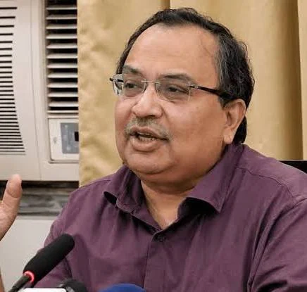 KunalGhosh: মহিলার অভিযোগে পুরনো মামলার ফাইল খোলার নির্দেশ, রাজ্য পুলিশের ডিজি-কে চিঠি সরকারের